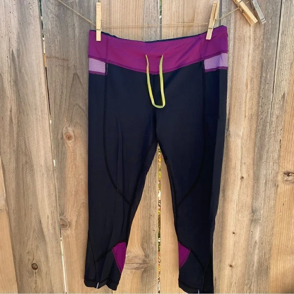 LuluLemon Capri leggings size 6